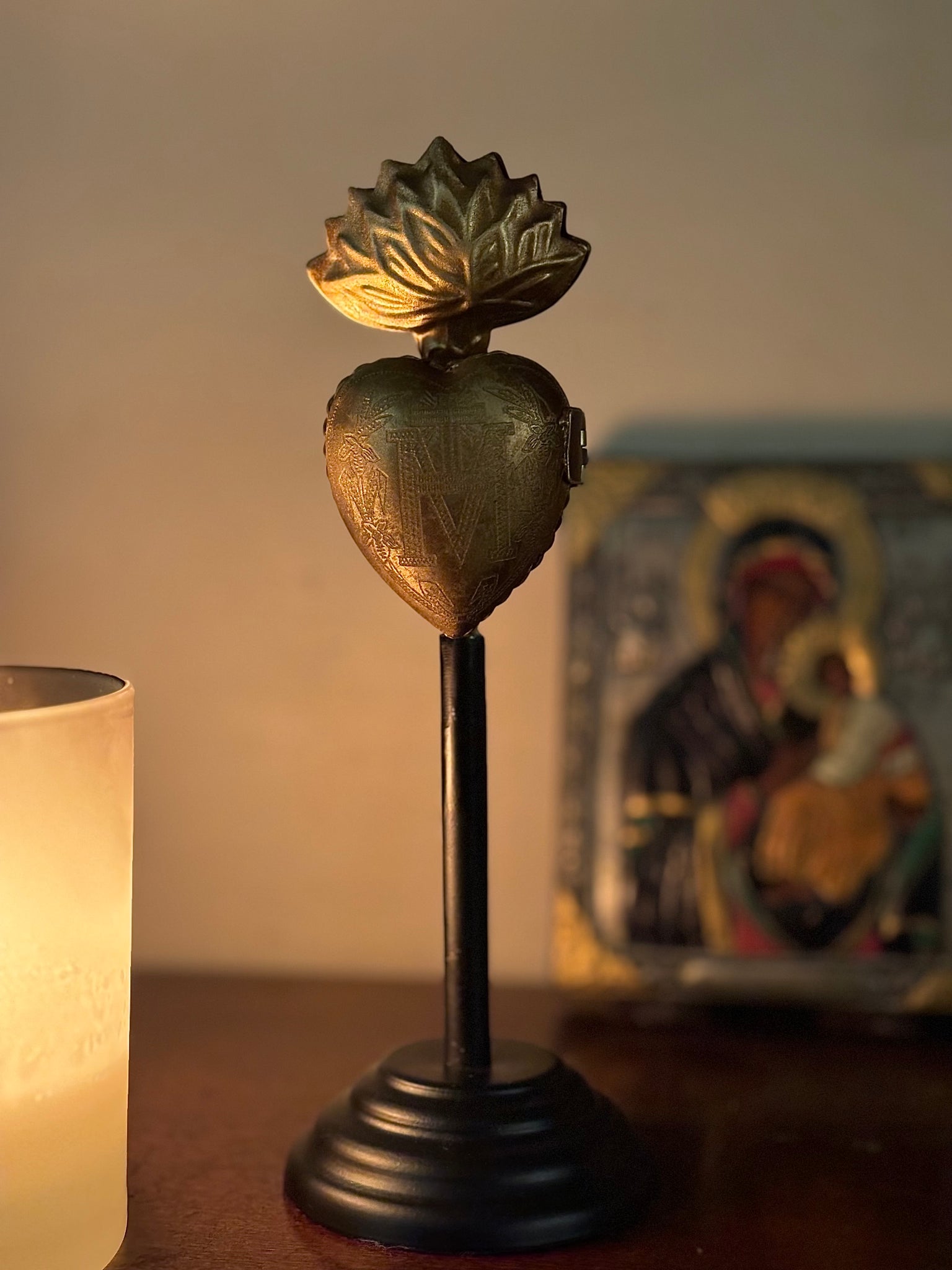 Standing Sacred Heart Reliquary